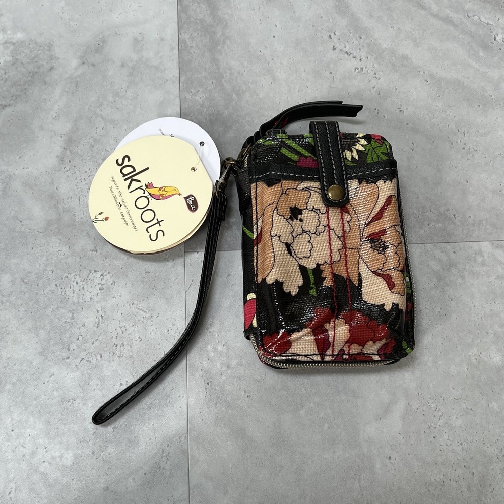 NWT Sakroots Smartphone Wristlet Crossbody Bag Purse Floral Black and Red